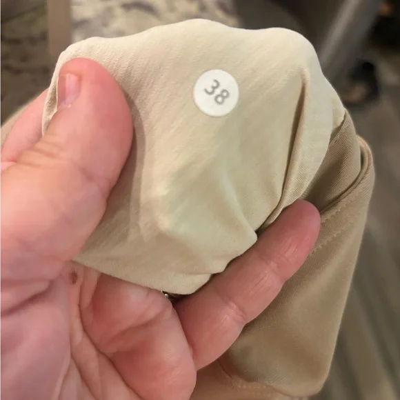 Lululemon ABC Classic-Fit Pant Warpstreme Size 38/34 Trench 5 Pocket - Picture 3 of 5